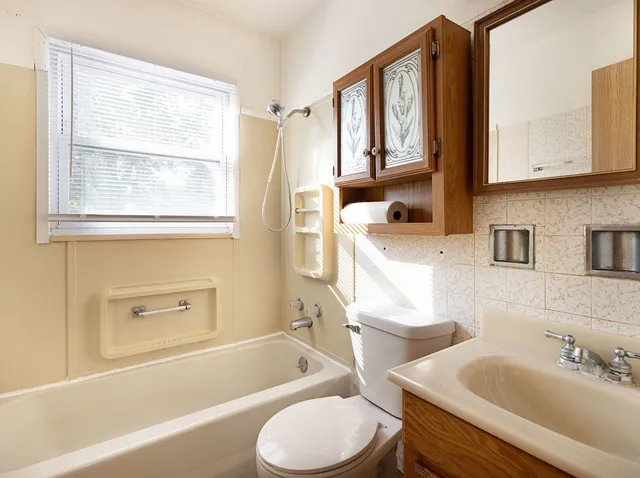 $130,000 | 384 Sunset Drive, Sun River Terrace, IL 60964