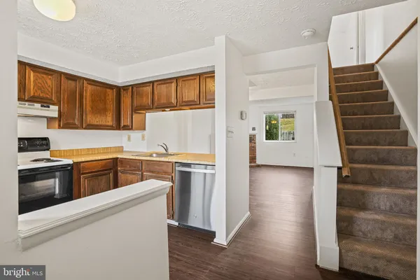 $2,550 | 3525 Laurel View Court, Laurel, MD 20724