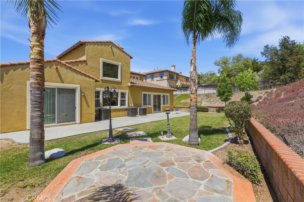 16861 Ridge Cliff Drive Riverside, CA 92503 - Photo 46 of 61