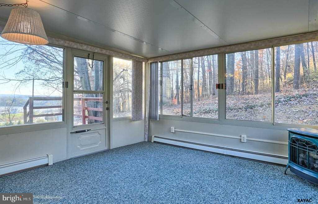 2136 Eden Road York, PA 17406 - Photo 17 of 36 Gallery Image 17