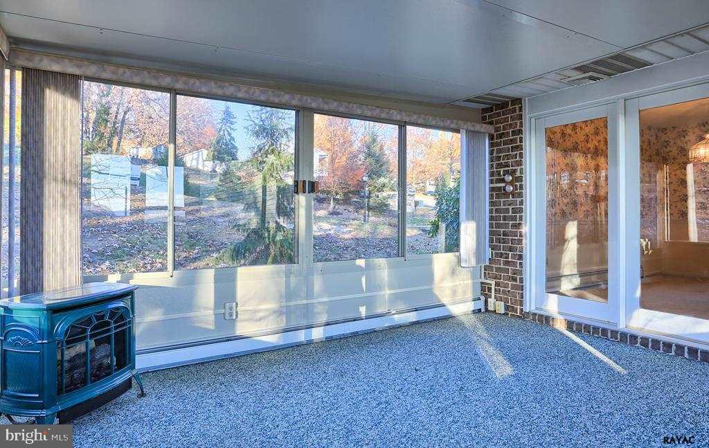 2136 Eden Road York, PA 17406 - Photo 19 of 36 Gallery Image 19