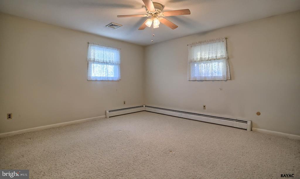2136 Eden Road York, PA 17406 - Photo 26 of 36 Gallery Image 26