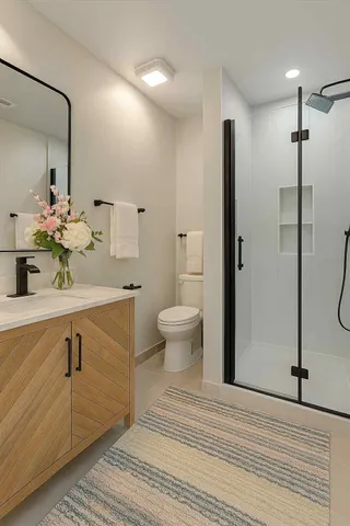 $1,900 | 2805 2nd Avenue North, Texas City, TX 77590