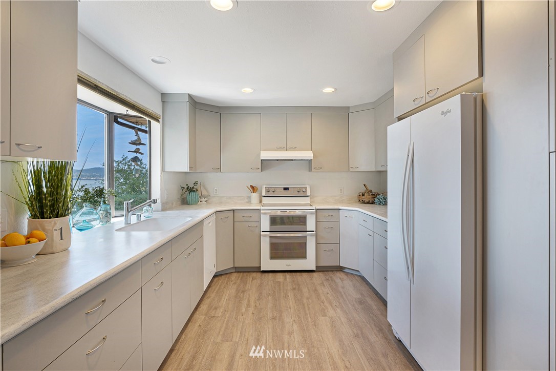 6316 South Shore Road Anacortes, WA 98221 - Photo 22 of 35 Gallery Image 22