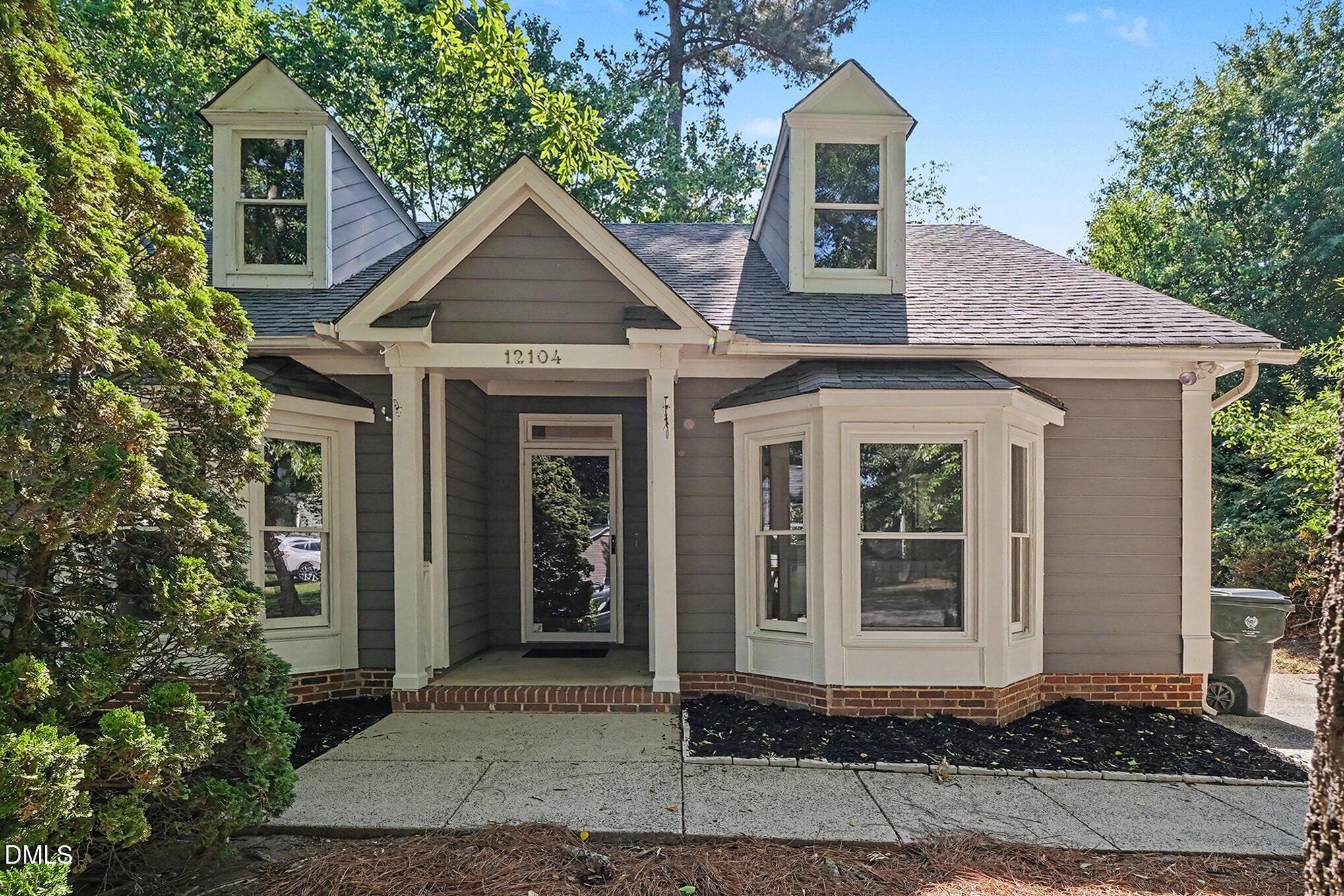12104 Queensbridge Court Raleigh, NC 27613 - Photo 20 of 22 003_file_4398