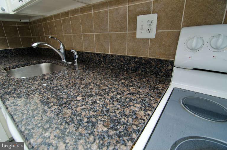 7729 Notley Road Pasadena, MD 21122 - Photo 2 of 19 Kitchen