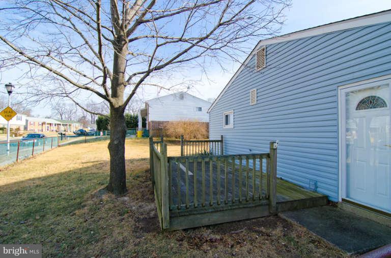 7729 Notley Road Pasadena, MD 21122 - Photo 16 of 19 Exterior (General)