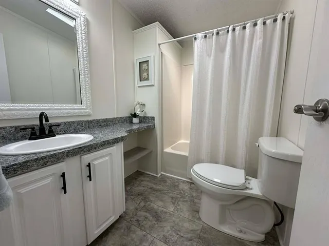 $159,900 | 1001 Starkey Road, Unit 476, Largo, FL 33771