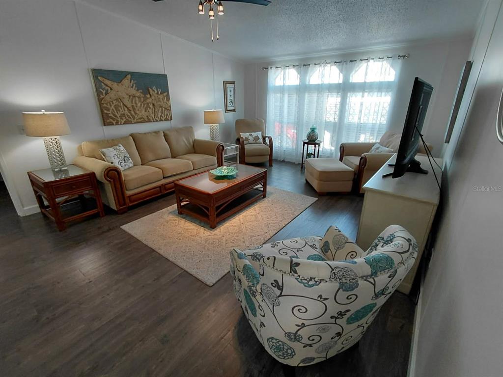 1001 Starkey Road, Unit 476 Largo, FL 33771 - Photo 2 of 24