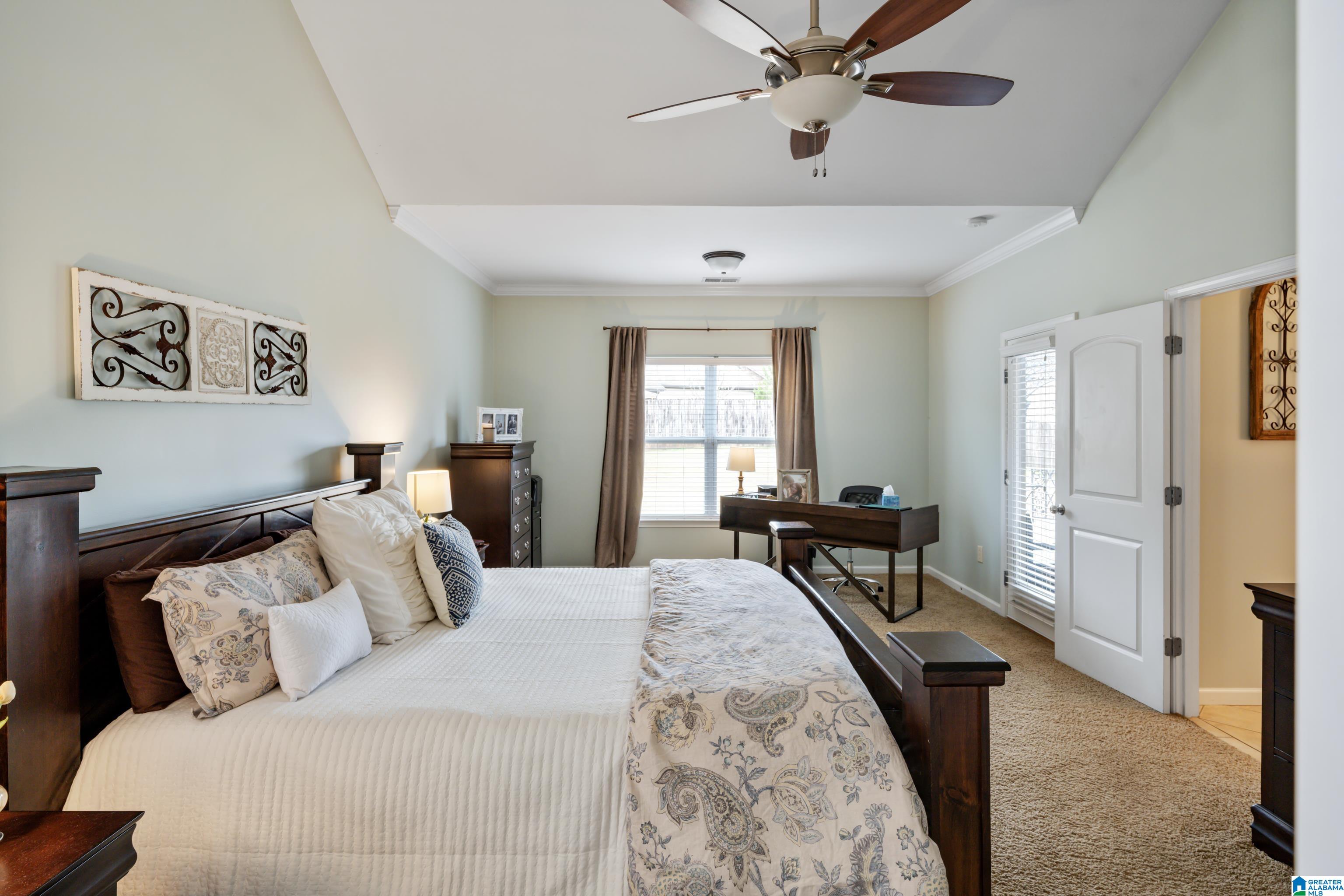 911 Valley Circle Leeds, AL 35094 - Photo 14 of 35