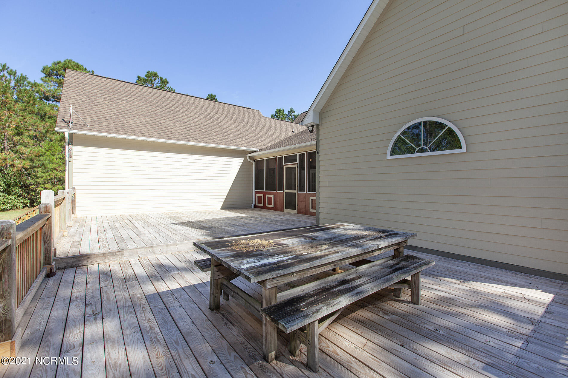 311 Brick Yard Road Hampstead, NC 28443 - Photo 40 of 49 Brick-yard-311-16deck-Gary_7409