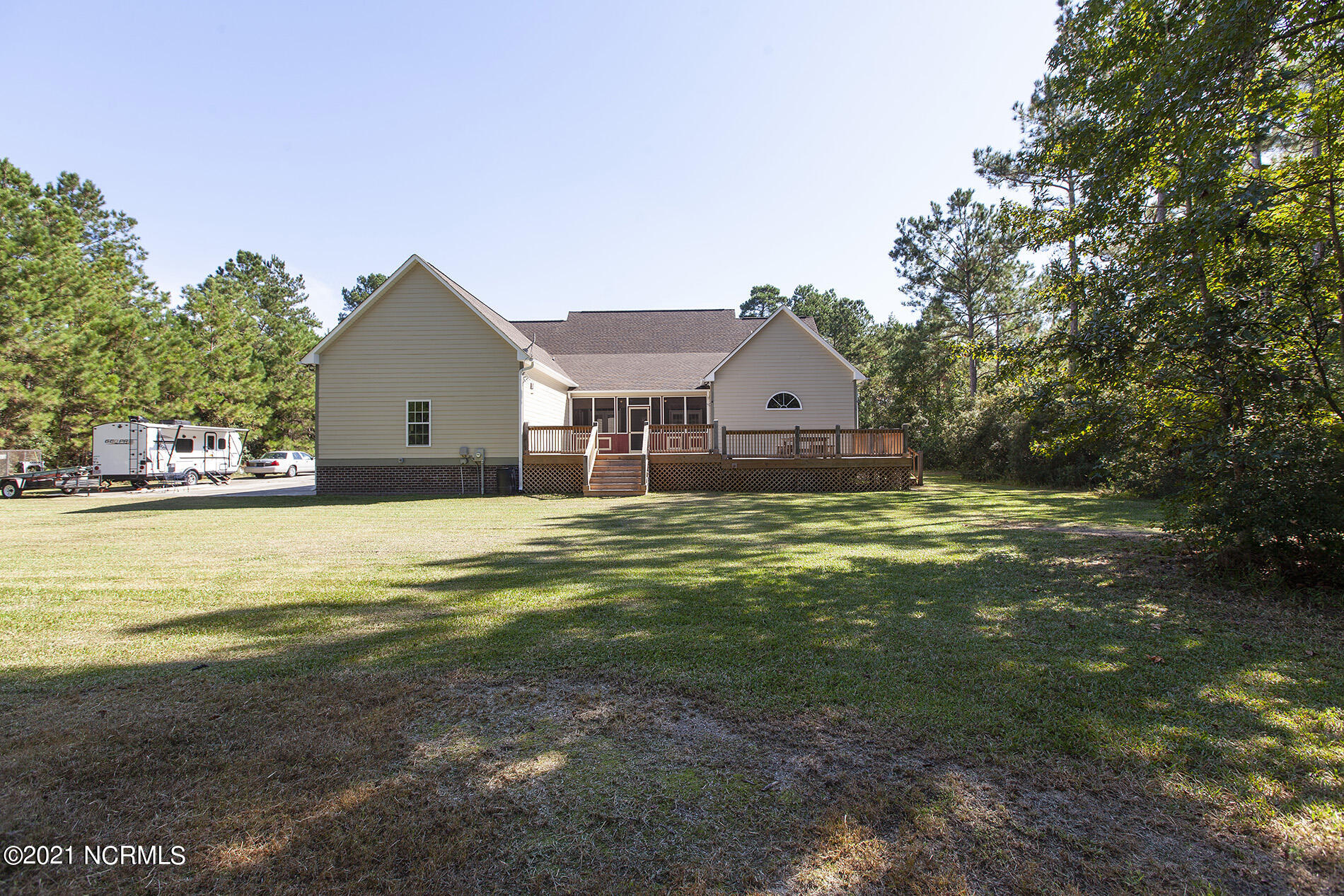 311 Brick Yard Road Hampstead, NC 28443 - Photo 44 of 49 Brick-yard-311-17back-Gary_7425