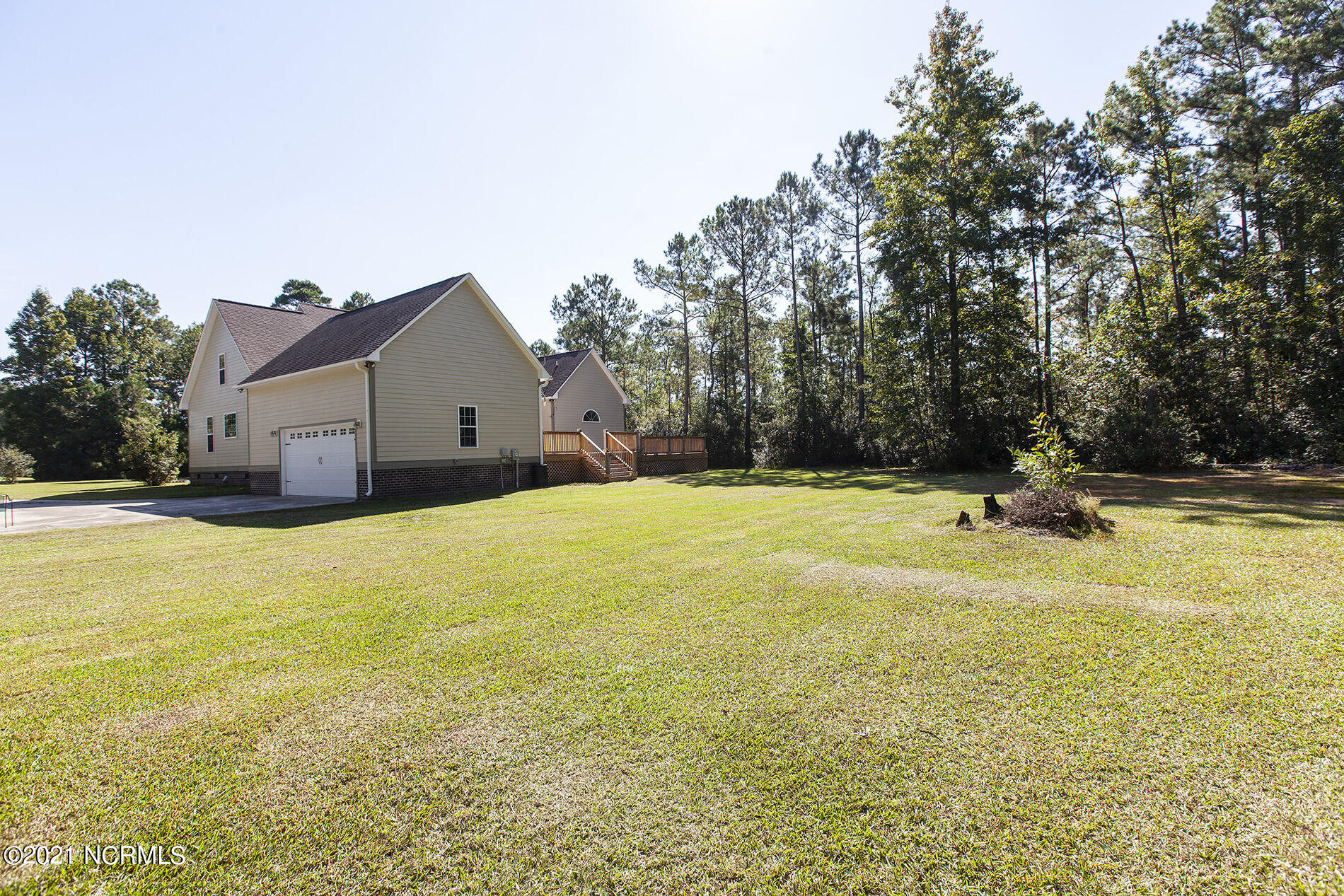 311 Brick Yard Road Hampstead, NC 28443 - Photo 49 of 49 Brick-yard-311-17back-Gary_7436