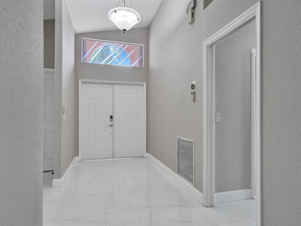 22845 Barrister Drive Boca Raton, FL 33433 - Photo 16 of 42 GetMedia (16)