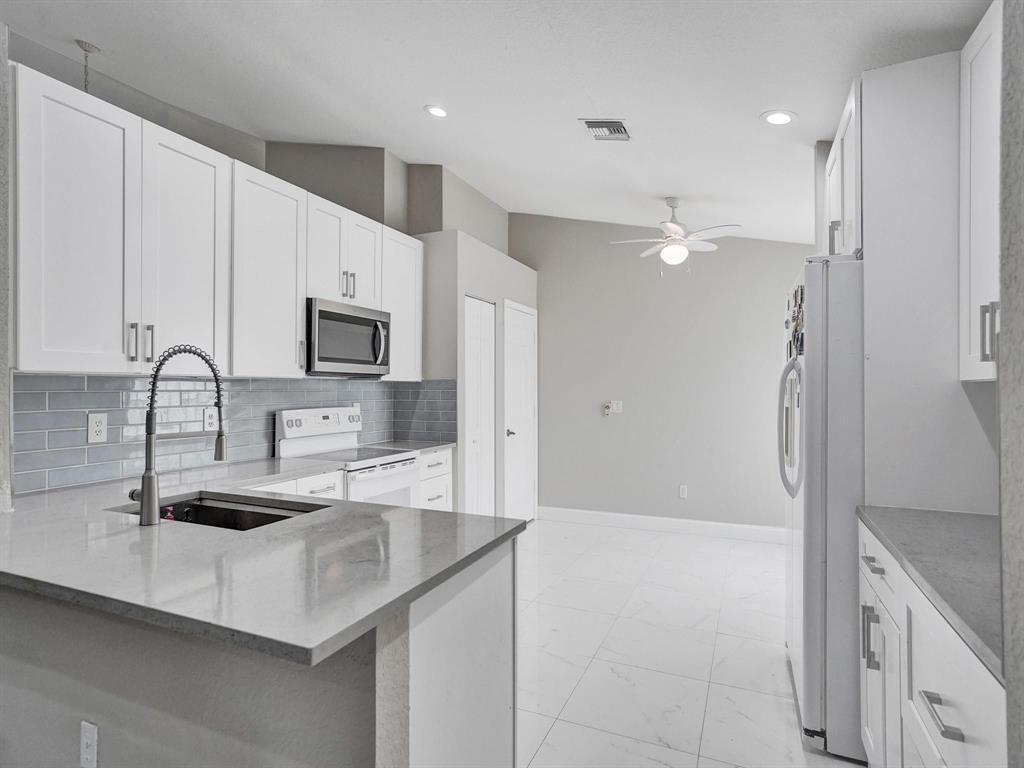 22845 Barrister Drive Boca Raton, FL 33433 - Photo 24 of 42 GetMedia (24)