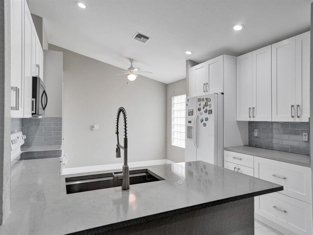 22845 Barrister Drive Boca Raton, FL 33433 - Photo 25 of 42 GetMedia (25)