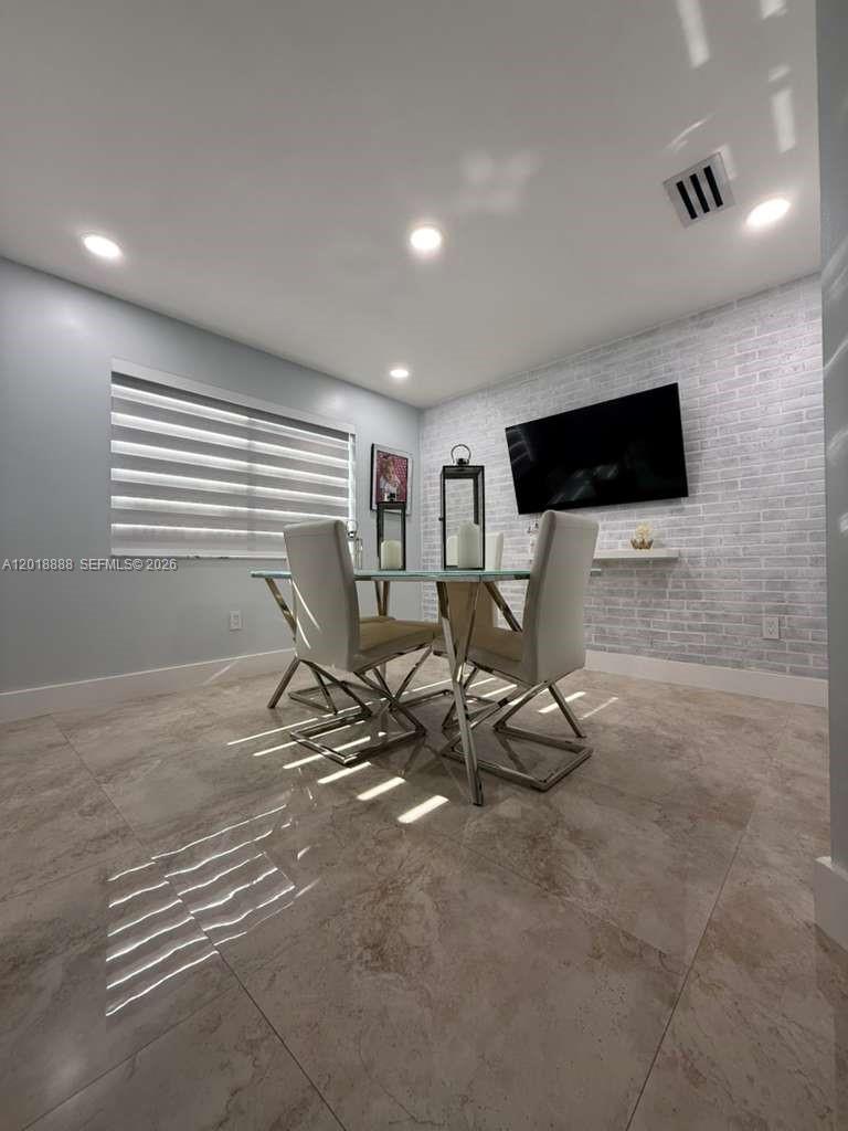 11115 West Okeechobee Road, Unit 124 Hialeah Gardens, FL 33018 - Photo 6 of 18