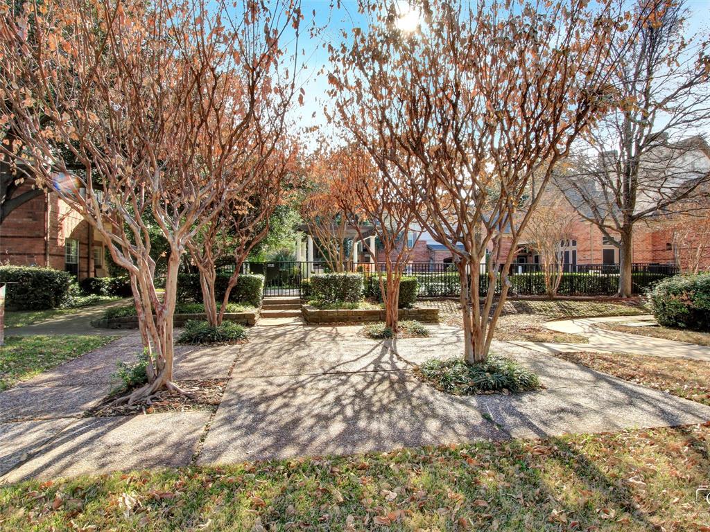 2524 Preston Road, Unit 403 Plano, TX 75093 - Photo 22 of 26