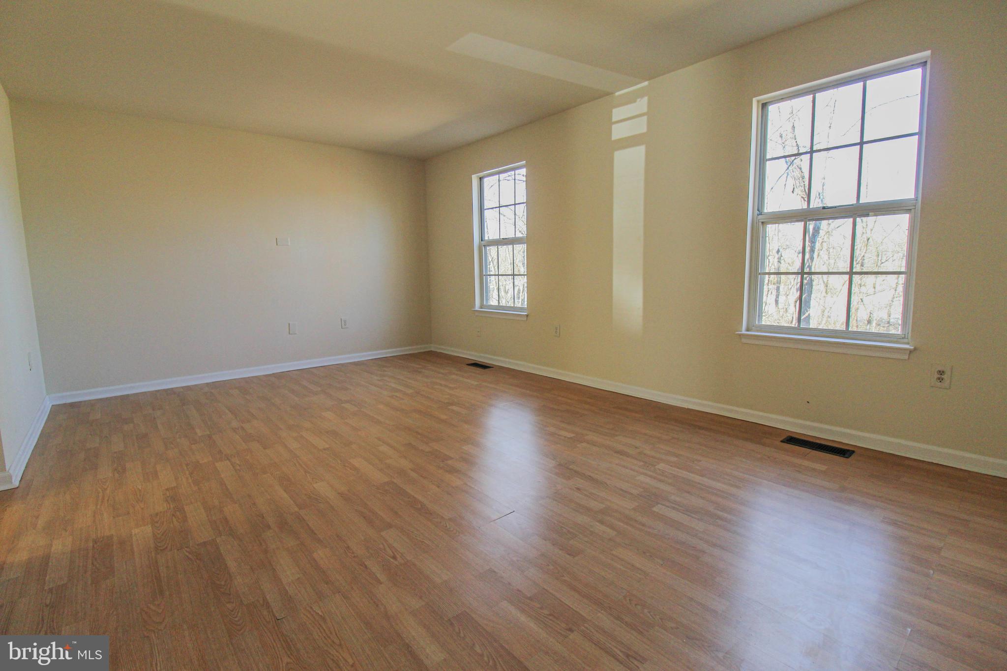 7403 Bentree Road Fort Washington, MD 20744 - Photo 10 of 31 Gallery Image 10