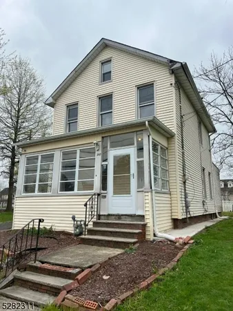 $2,950 | 363 East Milton Avenue, Rahway, NJ 07065