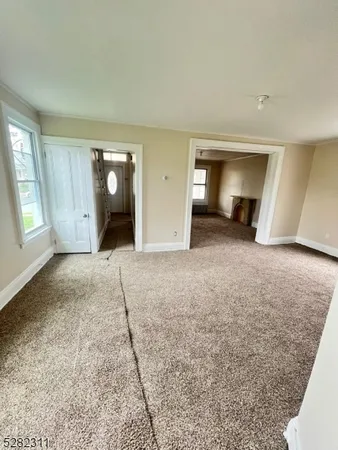 $2,950 | 363 East Milton Avenue, Rahway, NJ 07065