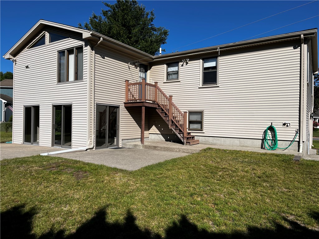 197 Ray Avenue Woonsocket, RI 02895 - Photo 19 of 22 Gallery Image 19