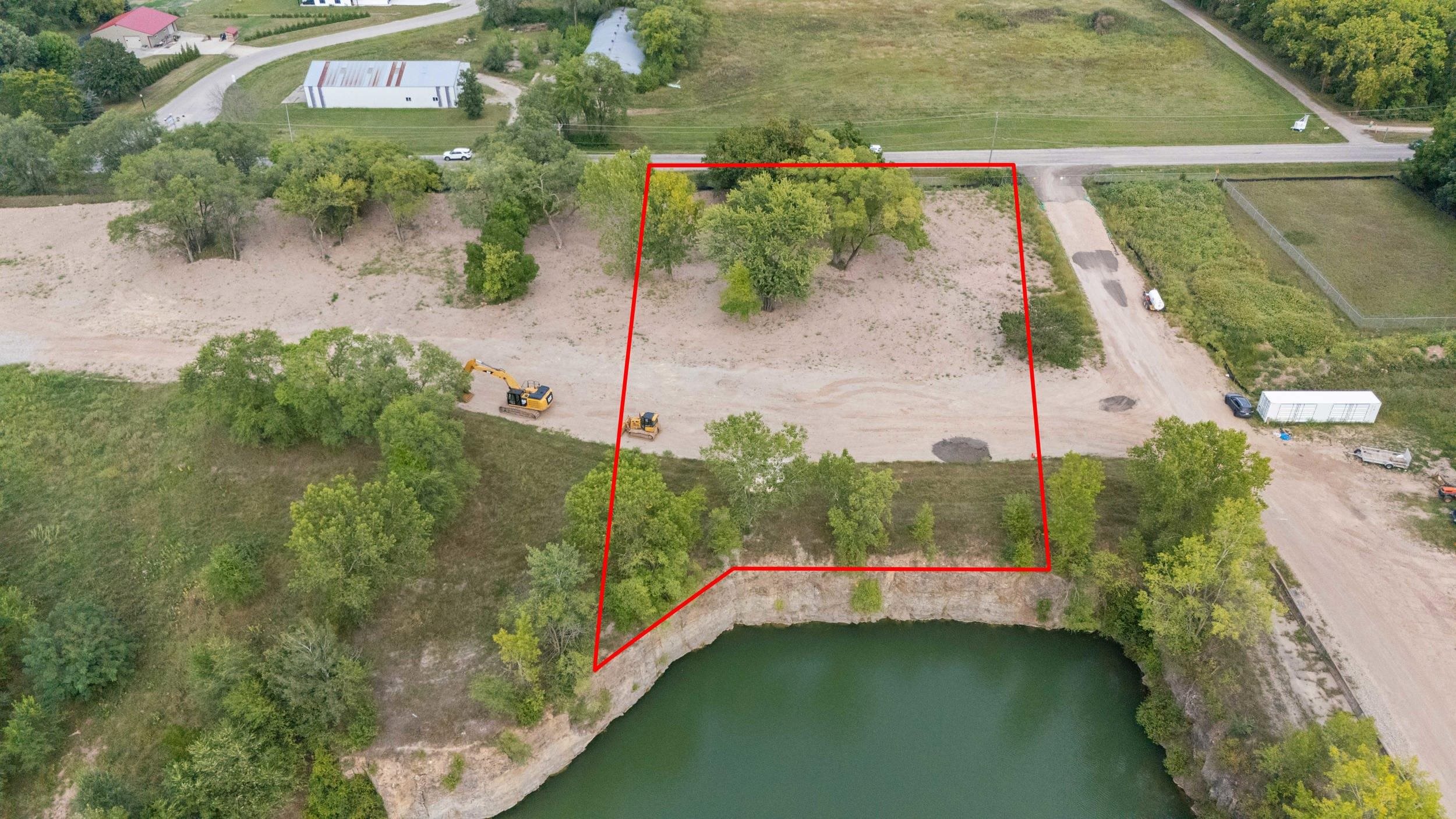Leonard Point Road, Unit 11 Oshkosh, WI 54904 - Photo 1 of 4 Gallery Image 1