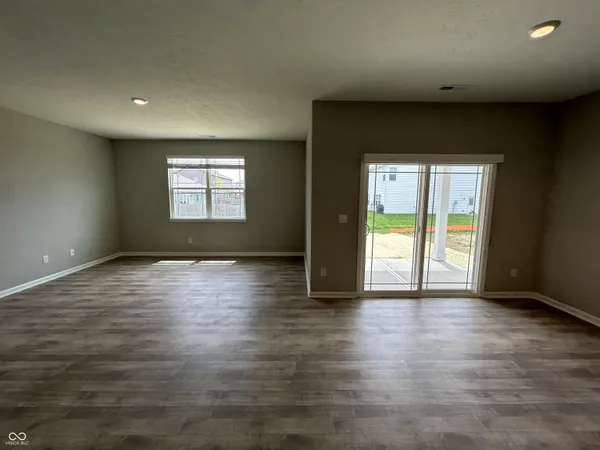 $2,150 | 1861 Fairmount Drive, Greenfield, IN 46140