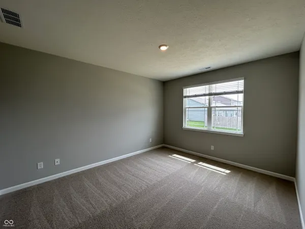 $2,150 | 1861 Fairmount Drive, Greenfield, IN 46140