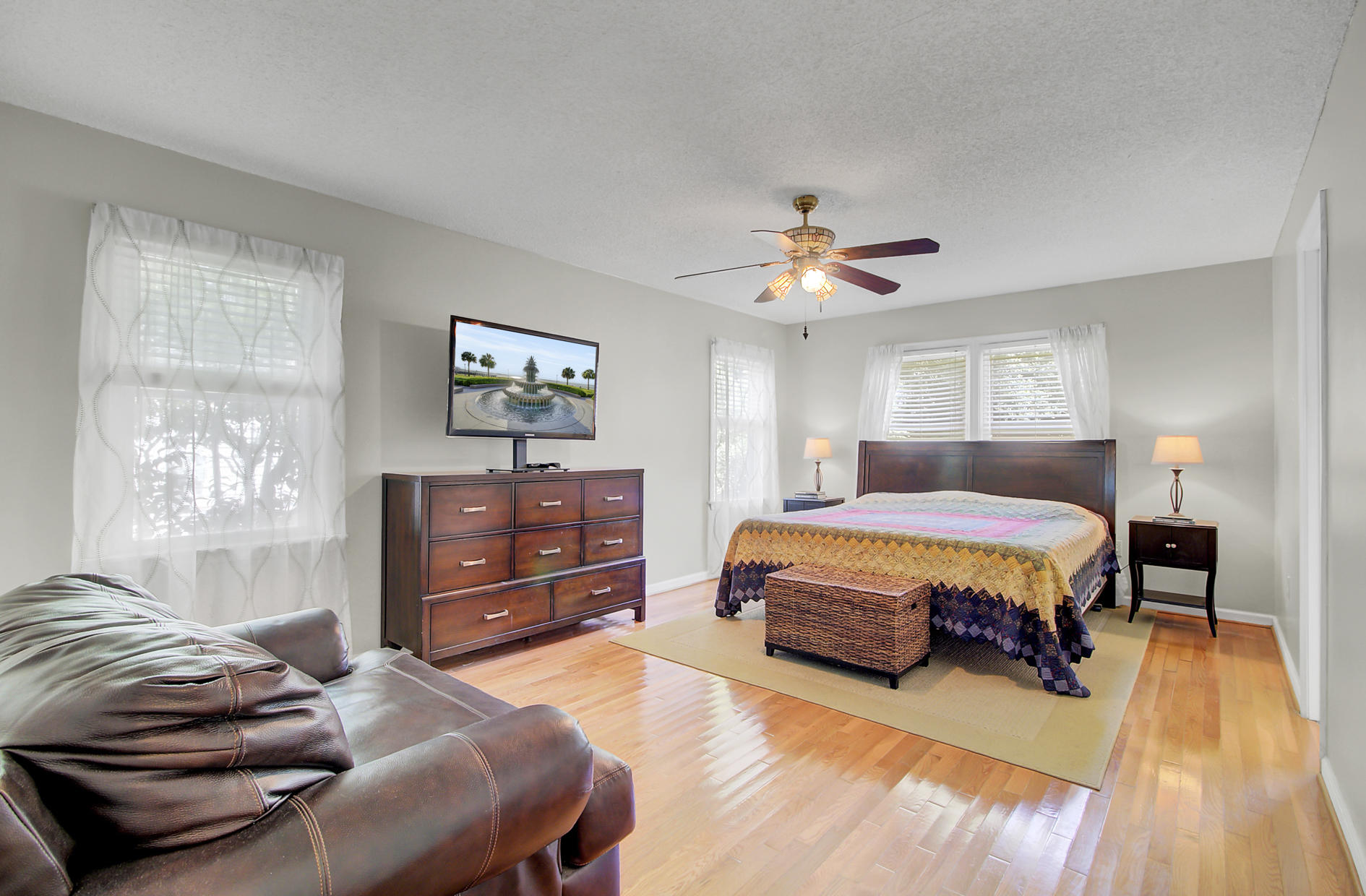 1225 Fort Drive Hanahan, SC 29410 - Photo 14 of 31 23