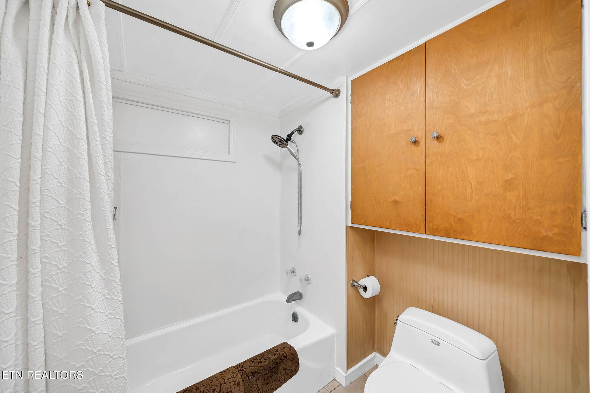 548 5th Street Newport, TN 37821 - Photo 12 of 29 12-web-or-mls-548 5th Street-12