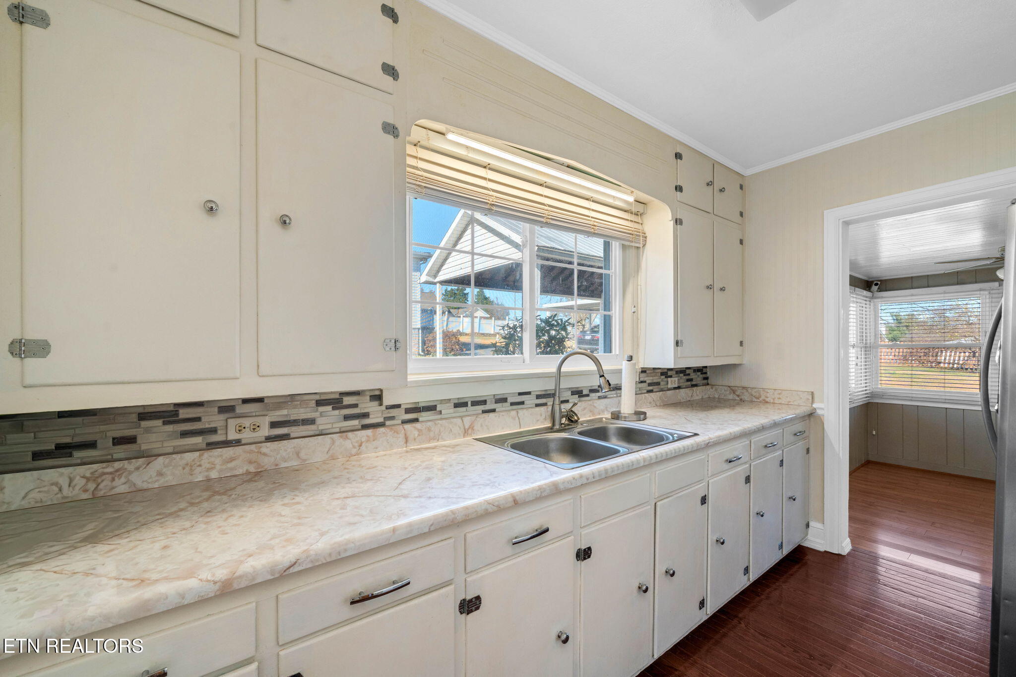 548 5th Street Newport, TN 37821 - Photo 16 of 29 16-web-or-mls-548 5th Street-16