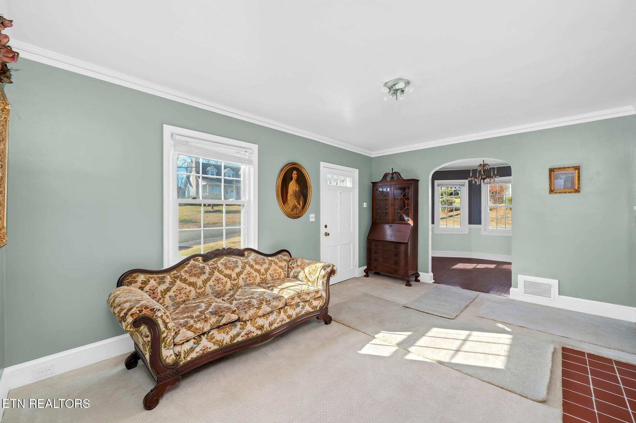 548 5th Street Newport, TN 37821 - Photo 4 of 29 4-web-or-mls-548 5th Street-4