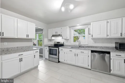 $458,900 | 3715 Pecan Court, Waldorf, MD 20602
