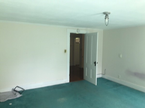 2090 Southbridge Road Warren, MA 01585 - Photo 7 of 16