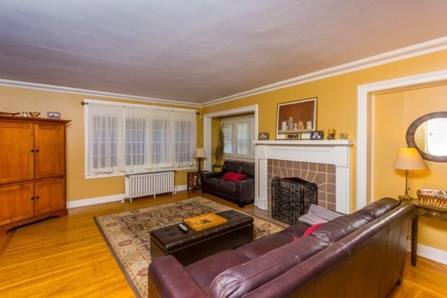 5811 Wayne Road Highland Park, PA 15206 - Photo 2 of 24 Gallery Image 2