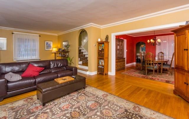 5811 Wayne Road Highland Park, PA 15206 - Photo 3 of 24 Gallery Image 3
