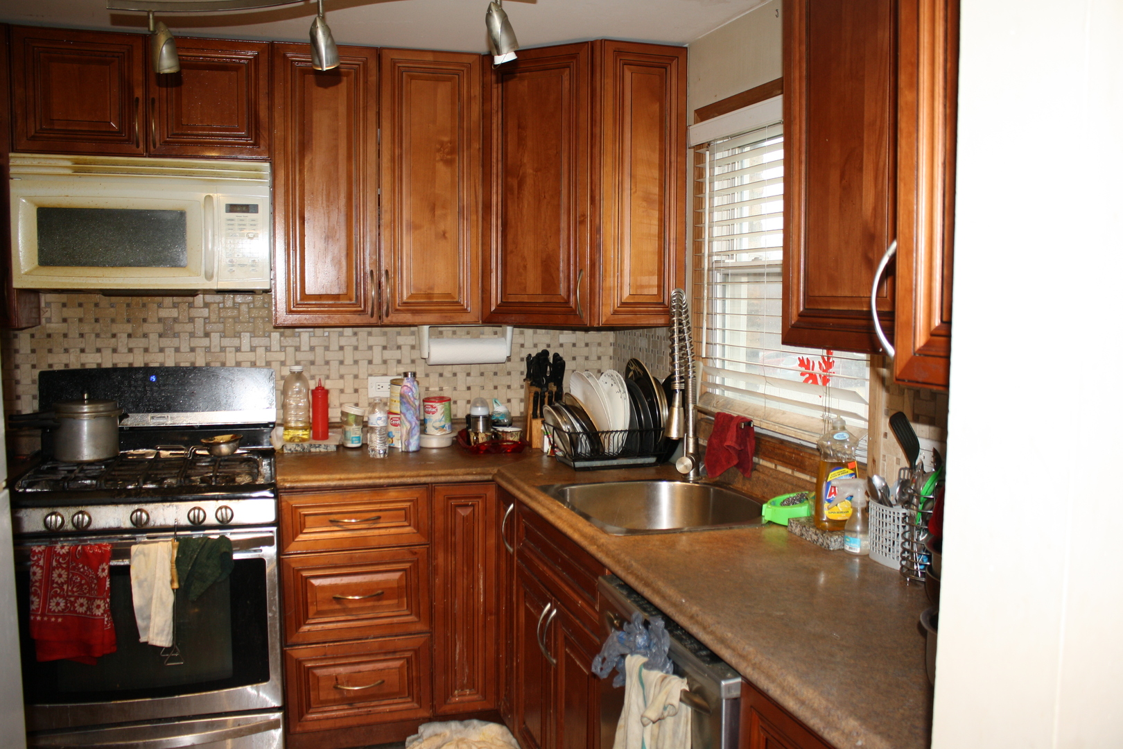 7033 O'Connell Drive, Unit 204 Chicago Ridge, IL 60415 - Photo 10 of 22