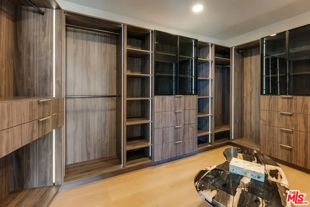 $4,100,000 | 8654 Hollywood Boulevard, Los Angeles, CA 90069