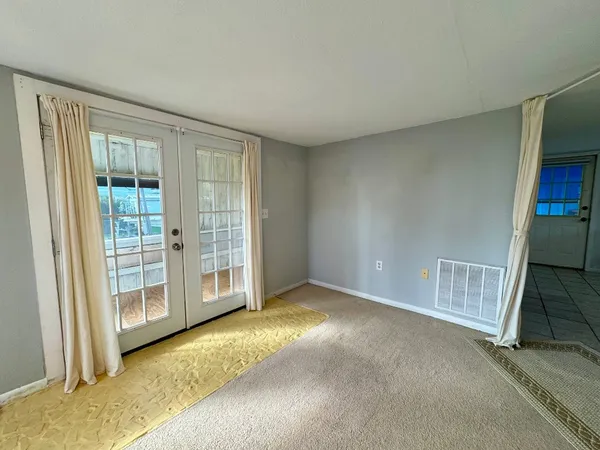 $1,100 | 1116 6th Street, San Leon, TX 77539