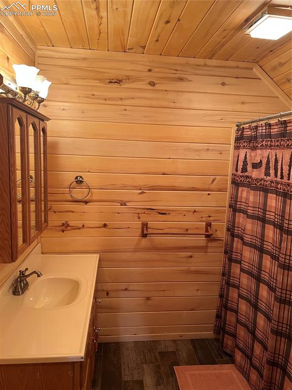 87 Thompson Road Gardner, CO 81040 - Photo 28 of 46 a bathroom with a sink and shower