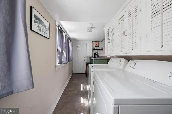 $1,150,000 | 121 Franklin Avenue, Lewes, DE 19958