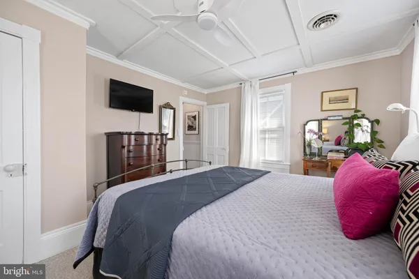 $1,150,000 | 121 Franklin Avenue, Lewes, DE 19958