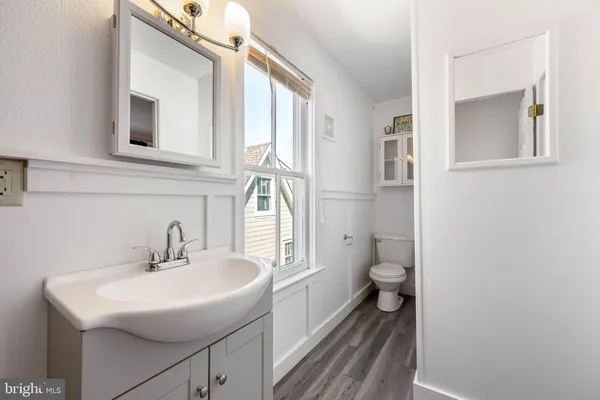 $1,150,000 | 121 Franklin Avenue, Lewes, DE 19958