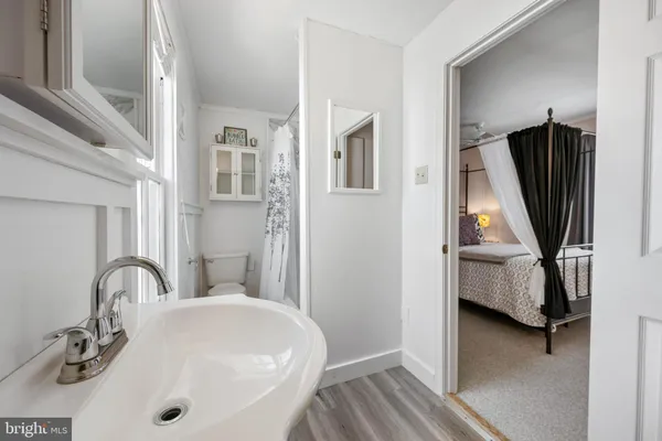 $1,150,000 | 121 Franklin Avenue, Lewes, DE 19958