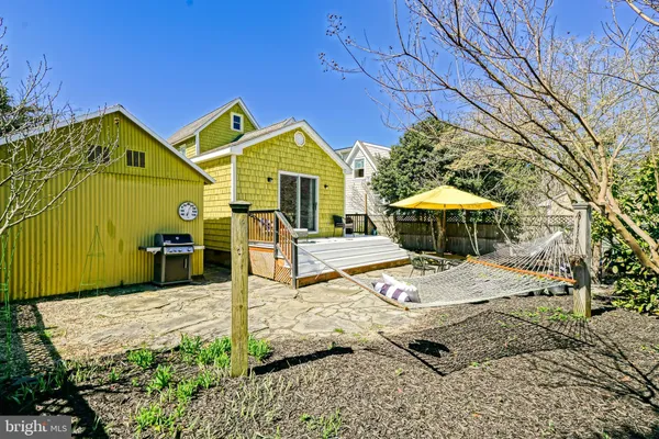 $1,150,000 | 121 Franklin Avenue, Lewes, DE 19958