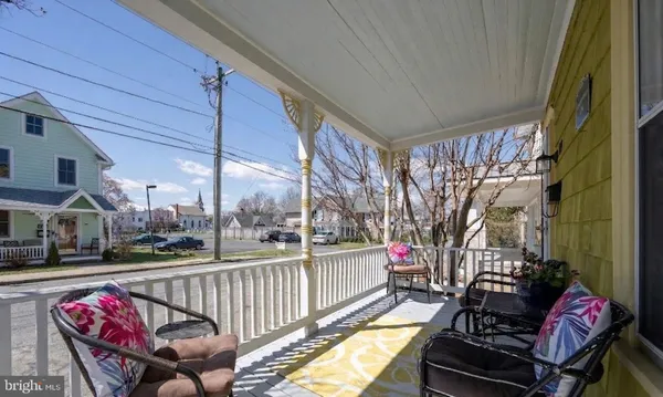 $1,150,000 | 121 Franklin Avenue, Lewes, DE 19958