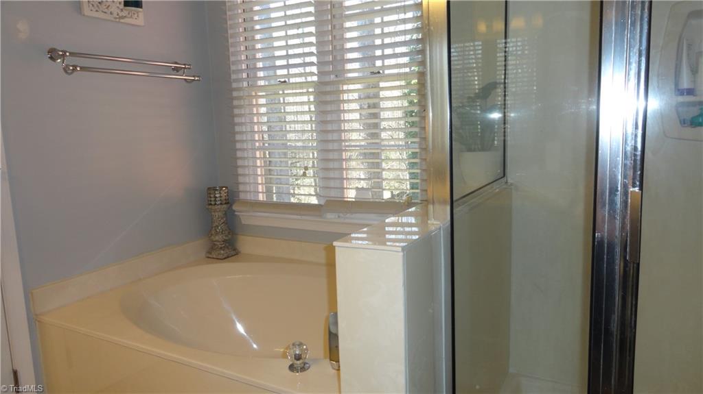 3505 Chance Road Greensboro, NC 27410 - Photo 21 of 30 Gallery Image 21