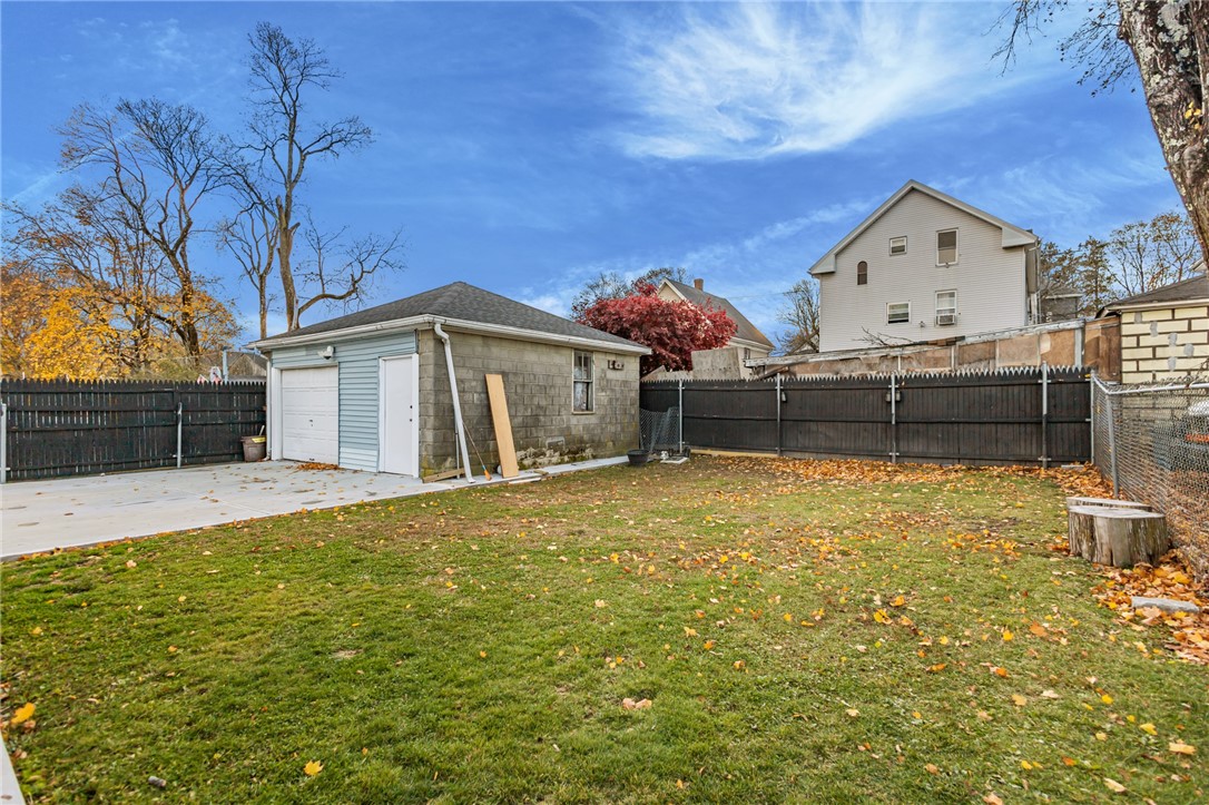 162 Merino Street Providence, RI 02909 - Photo 21 of 26