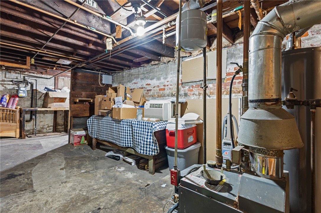162 Merino Street Providence, RI 02909 - Photo 22 of 26 utility room